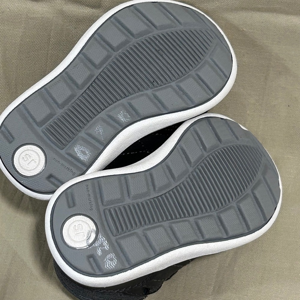 Stride Rite gray boot size 4m - Picture 4 of 4